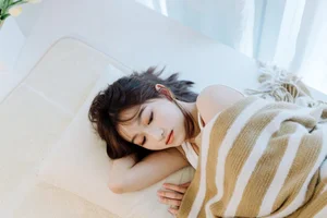 Exploring Visual Aesthetics: YiTuYu Art Language Vol.4439 with Yu Er - image 0