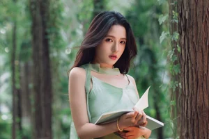 Elegant Portrait Collection: YiTuYu Art Language Vol.10361 with Model Dou Pi (16P) - image 6