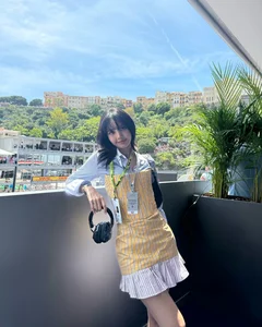 Lisa of BLACKPINK: A Global Icon Navigating Love, Fame, and Public Opinion - image 0