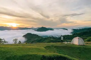 Noc Tak Po Da Nang: The Ultimate Cloud Hunting & Camping Spot Amidst Majestic Sea of Clouds. Explore Pristine Mountain Beauty! - image 0