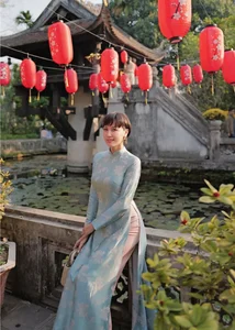 The Stunning U50 Beauty of Doan Van Hau’s Mother-in-Law in Traditional Vietnamese Ao Dai - image 6