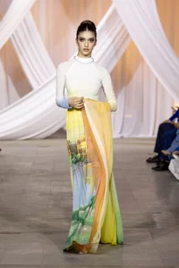 International Beauties Showcase the Timeless Elegance of Vietnamese Silk Ao Dai in Stunning Fashion Gallery - image 4