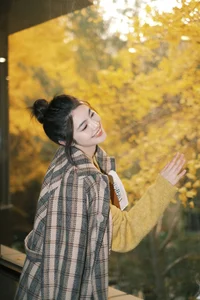 Artistic Portraiture in YiTuYu Art Language Vol.8090 Featuring Fan Fan - image 0