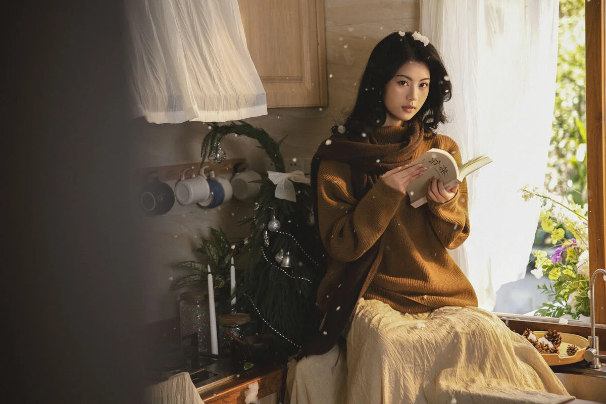 Dan Dan's Serene Autumn Afternoon in a Cozy Kitchen YiTuYu Vol8785