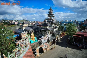 Exploring the Extraordinary Architecture of Unique Pagodas in Da Lat: A Journey Through Spiritual and Artistic Landmarks - image 5