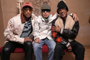 Asian Male Stars Steal the Spotlight with High-Fashion Style at Paris Fashion Week - image 5