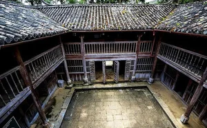 The Architecture of the 150 Billion VND Ancient Hmong King Palace in Ha Giang - image 7