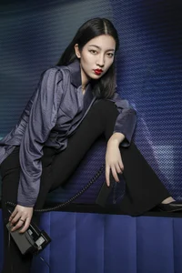 YiTuYu Art Language Vol.4512: Captivating Visuals and Modern Style with Bei Ji - image 14