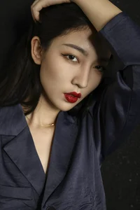 YiTuYu Art Language Vol.4512: Captivating Visuals and Modern Style with Bei Ji - image 35