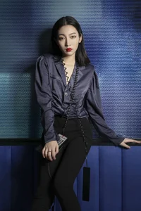 YiTuYu Art Language Vol.4512: Captivating Visuals and Modern Style with Bei Ji - image 8