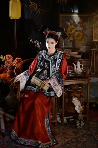 Elegant Portraiture: YiTuYu Art Language Vol.5758 Featuring the Captivating Nan Zhi in Yellow - image 2
