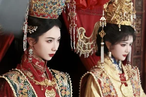 Modern Chic and Artistic Flair: Cen Su in Art Language Vol.6474 - image 0