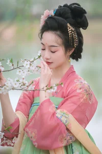 Art Language Vol.7028 by YiTuYu: Stunning Photography of Ling Zi Xi - image 10