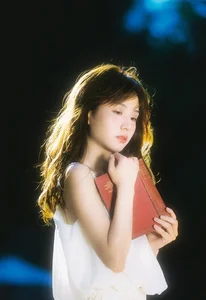 YiTuYu Art Language Vol.10404: An Exquisite Visual Study of Gu Lin Featuring Ten High-Resolution Artistic Portraits. - image 7