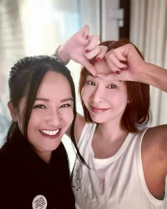 Tang Thanh Ha Shares Rare Romantic Moment with Husband and Minh Hang’s Stunning Post-Pregnancy Glow - image 0