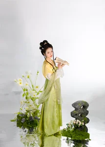 YiTuYu Art Language Vol.6599: The Mesmerizing Visuals of Fang Ci Yan - image 2