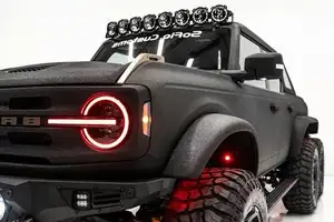 Ford Bronco Apocalypse Dark Horse 6x6: Discover the Ultimate Custom "Beast" Valued at Nearly 4 Billion VND. - image 4