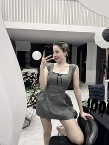 Hot Girl Trâm Anh Showcases Stunning Fitness Style on the Pickleball Court - image 1