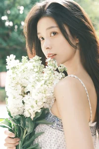 Visual Storytelling in YiTuYu Art Language Vol.7294 Ban Ban Jiang - image 5