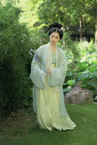 YiTuYu Art Language Vol.7617 Featuring Fang Jia Jia Garden Photography - image 15