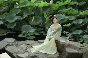 YiTuYu Art Language Vol.7617 Featuring Fang Jia Jia Garden Photography - image 14