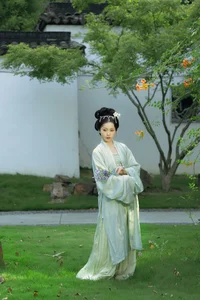 YiTuYu Art Language Vol.7617 Featuring Fang Jia Jia Garden Photography - image 6