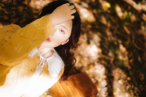YiTuYu Art Language Vol.6032: Capturing the Grace and Style of Li Yue in a Stunning Visual Gallery - image 0