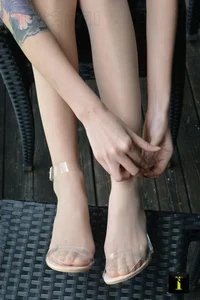 IESS Puhui Collection 113: Xiao Xiao in Classic Nude Silk Hosiery - image 74
