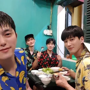 Reliving Ahn Bo-hyun’s Memorable Vacation in Da Nang: A Look Back at the Star’s Vietnamese Getaway - image 6