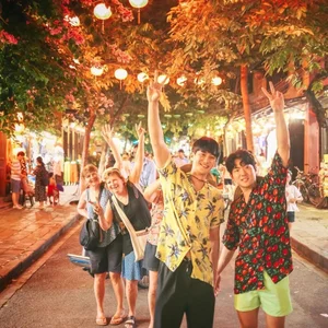 Reliving Ahn Bo-hyun’s Memorable Vacation in Da Nang: A Look Back at the Star’s Vietnamese Getaway - image 3