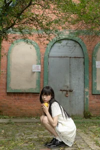 YiTuYu Art Language Vol.7424: Featuring the Elegant Shi San Jin Ya Photography Collection - image 15