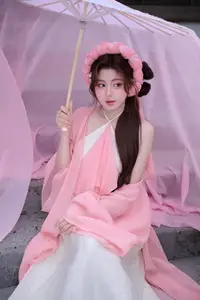 Graceful Vietnamese Beauty: A Modern Traditional Muse in a Serene Setting - image 0