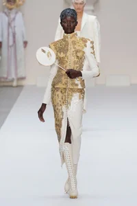 Exploring the Elegance of Paris Luxury Fashion Shows and High-End Couture Trends - image 6