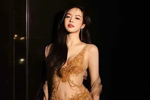 Miss International Thanh Thuy: From Red Carpet Glamour to Simple Everyday Elegance - image 2