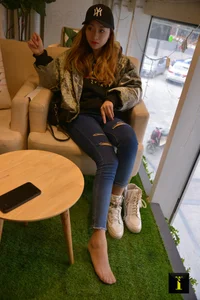 IESS Puhui 136: Xiao Jie and the Double Layer Sock Trend - image 39