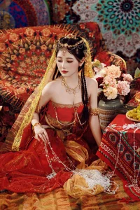 YiTuYu Art Language Vol.5635: A Creative Masterpiece Featuring Wo Chi Yi Tou Niu - image 6