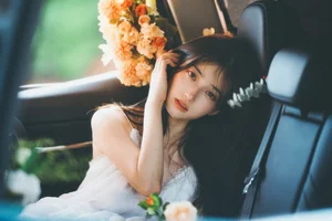 YITUYU Art Language 2024.06.18: Jiu Jiu Shi and the Romantic Flower Cart Aesthetic - image 14