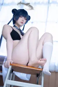 Captivating Blue Archive Misaki JK Cosplay by Coser@屿鱼 – Mystical School Uniform Charm - image 10