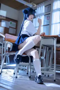 Captivating Blue Archive Misaki JK Cosplay by Coser@屿鱼 – Mystical School Uniform Charm - image 14