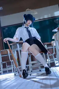 Captivating Blue Archive Misaki JK Cosplay by Coser@屿鱼 – Mystical School Uniform Charm - image 8