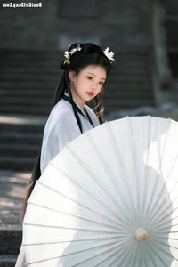 The Graceful Artistry of Xiao Jin in YiTuYu Art Language Vol.4124 - image 15