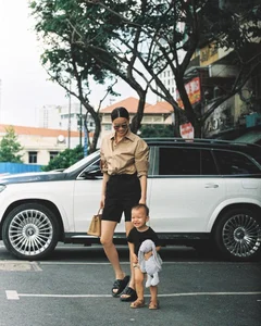 Ho Ngoc Ha’s Sophisticated Office Style: A Masterclass in Modern Professional Fashion for Women - image 3