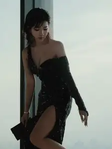 Kieu Trinh Xiu: 'Milk Tea Hot Girl' Unveils Mature Allure in a Glamorous Black Lace Dress - image 9
