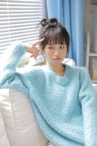 YiTuYu Art Language Vol.6083 Featuring Kuai Le Su Su Artistic Gallery - image 3