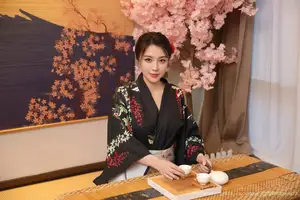 Su Yi Nuo No.10627: Captivating Traditional Grace in a Seductive Black Kimono - image 43