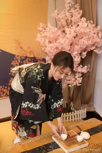 Su Yi Nuo No.10627: Captivating Traditional Grace in a Seductive Black Kimono - image 34