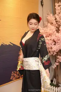 Su Yi Nuo No.10627: Captivating Traditional Grace in a Seductive Black Kimono - image 25
