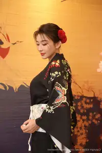 Su Yi Nuo No.10627: Captivating Traditional Grace in a Seductive Black Kimono - image 33