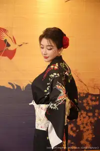 Su Yi Nuo No.10627: Captivating Traditional Grace in a Seductive Black Kimono - image 44