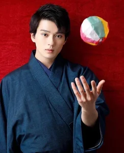 Mackenyu Arata: The Global Rise of the One Piece Star and His Inspiring Real-Life Romance - image 9